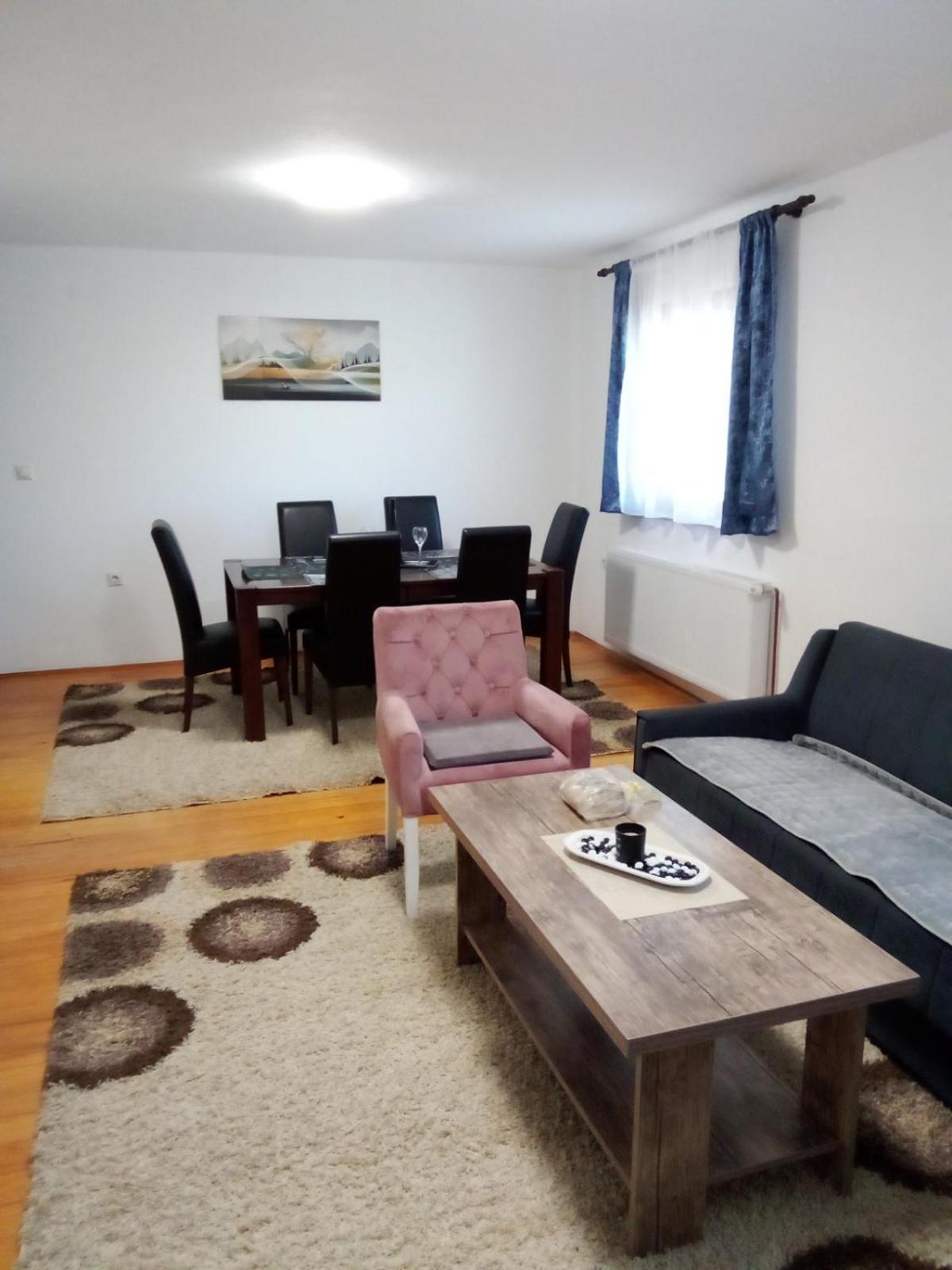 Goga Apartment Pale